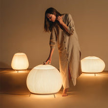 Load image into Gallery viewer, Vibia Knit 7490 golvlampa

