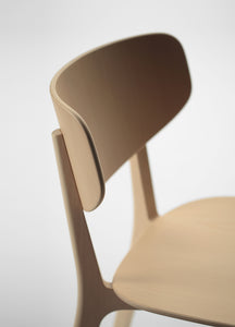 Roundish Chair (träsits)